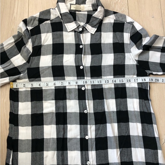 Bella Dahl Plaid Button Down Shirt in Black & White Size L - Picture 2 of 10